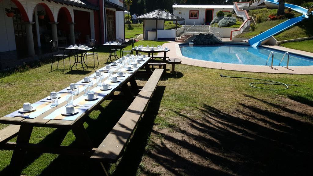 Hosteria San Carlos Tababela Eksteriør bilde