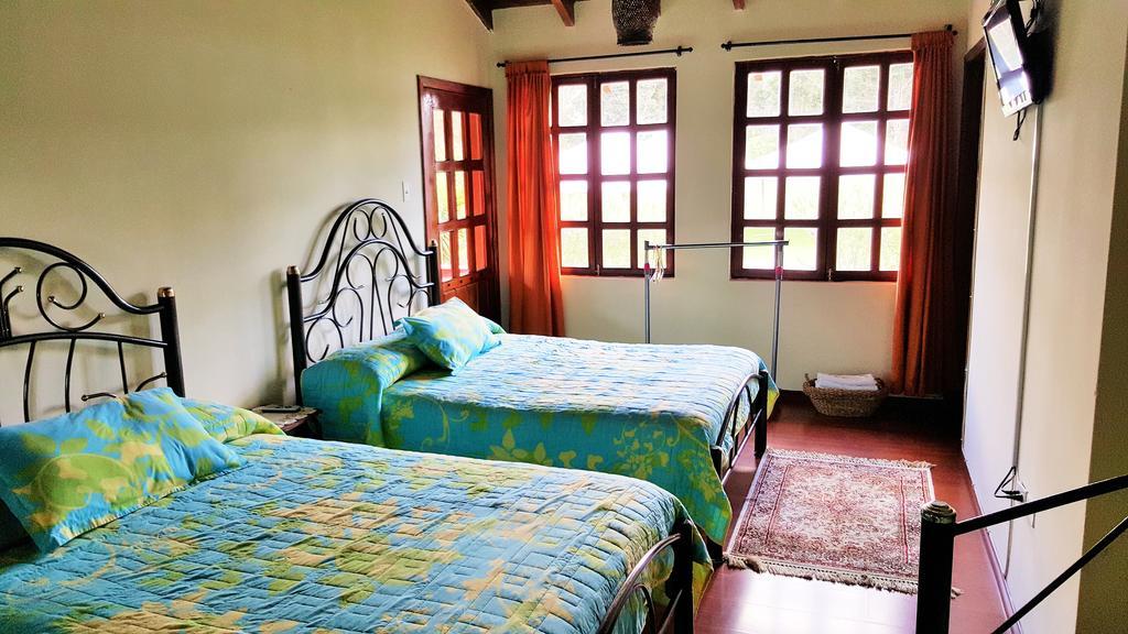 Hosteria San Carlos Tababela Rom bilde